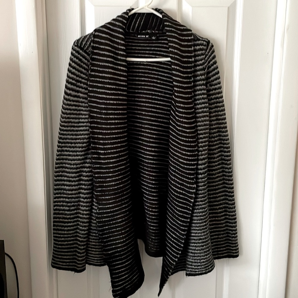 Allen B black & white cardigan